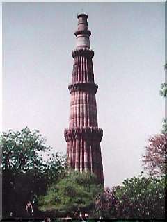 NgD[u~i[(Qutub Minar)